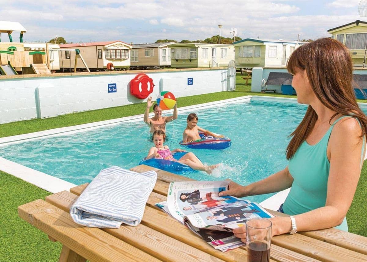 White Tower Holiday Park Llandwrog Zewnętrze zdjęcie